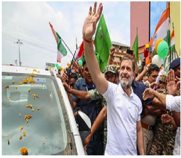 তামিলনাড়ু নির্বাচন: পোনেরিতে জনসভায় রাহুল গান্ধী, সমর্থনের আবেদন