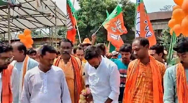 আরামবাগে বিজেপি প্রার্থী  বাগের প্রচার