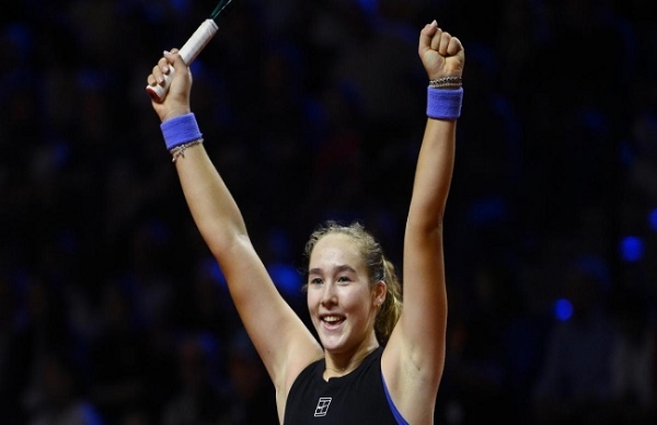 স্টুটগার্ট ওপেন: আন্দ্রিভা, সোয়াটেককে হারিয়ে শীর্ষ বাছাই রাইবাকিনার বিপক্ষে সেমিফাইনাল নিশ্চিত করেছেন