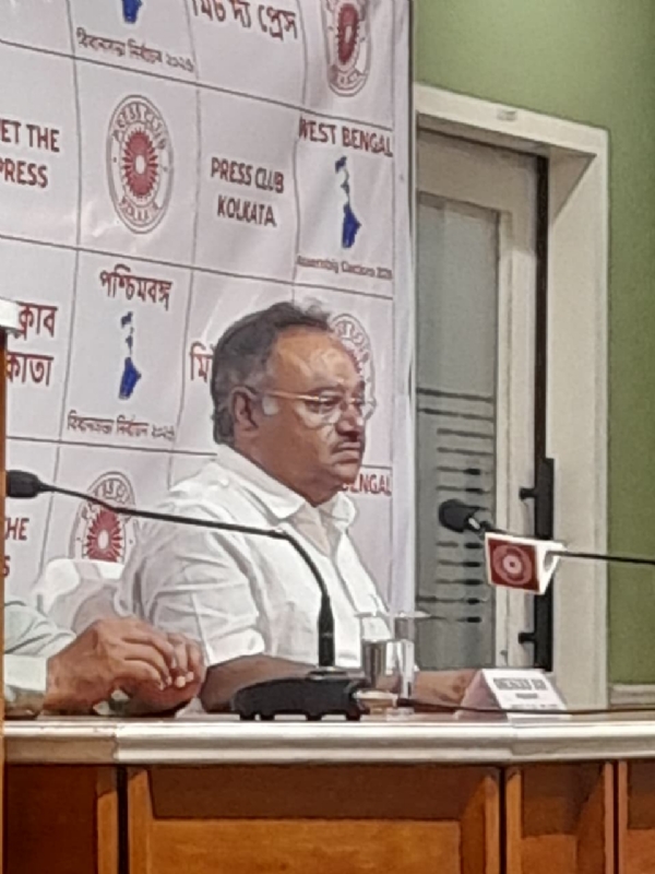 কলকাতা প্রেস ক্লাবে আয়োজিত মিট দ্য প্রেস