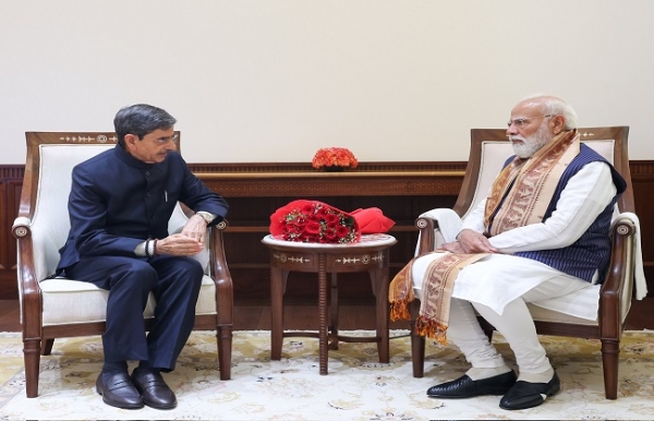 প্রধানমন্ত্রীর সঙ্গে সাক্ষাৎ পশ্চিমবঙ্গের রাজ্যপালের