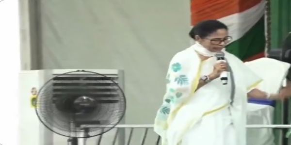 মুর্শিদাবাদ, মালদায় বিজেপি একটি চাল চালছে : মমতা বন্দ্যোপাধ্যায়