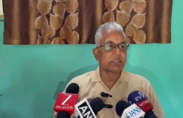 দিলীপ ঘোষ