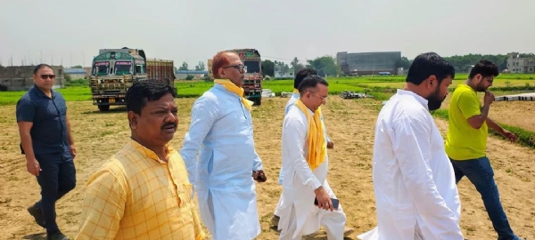 অমিত শাহের সভাস্থল পরিদর্শন  বিজেপি নেতৃত্বের