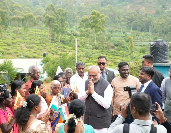 উপ-রাষ্ট্রপতির শ্রীলঙ্কা সফরের দ্বিতীয় দিন, বিশেষ সংবর্ধনা রাধাকৃষ্ণনকে