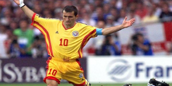 ২০৩০ ফিফা বিশ্বকাপে দলকে নেতৃত্ব দেওয়ার দায়িত্ব নিয়ে রোমানিয়ার প্রধান কোচ হিসেবে নিযুক্ত হলেন গেওর্গে হাগি