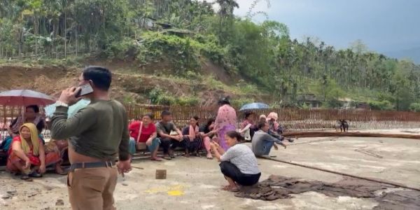 শিলচর-সৌরাষ্ট্র মহাসড়কের নির্মাণকাজ ফের বন্ধ করলেন দলাইচুঙ্গা গ্রামের মানুষ