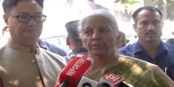 নির্বাচন কমিশনের দ্বারস্থ বিজেপি, কংগ্রেসের বিরুদ্ধে অভিযোগ