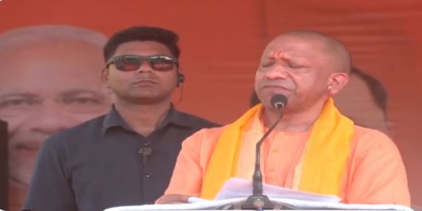 অনুচ্ছেদ ৩৭০-এর মতো পশ্চিমবঙ্গকে তৃণমূলকে নির্মূল করতে হবে : যোগী আদিত্যনাথ