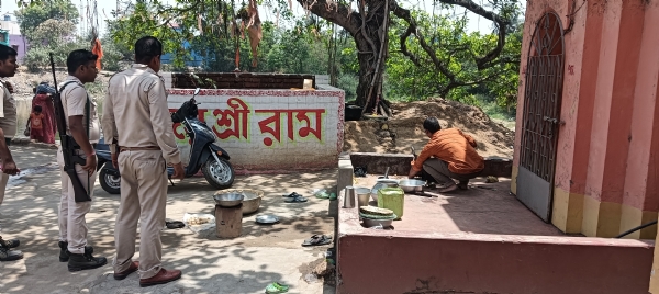 উখড়ায় ভোটকেন্দ্রের অদূরেই  তৃণমূলের ফিস্ট, বন্ধ করল পুলিশ