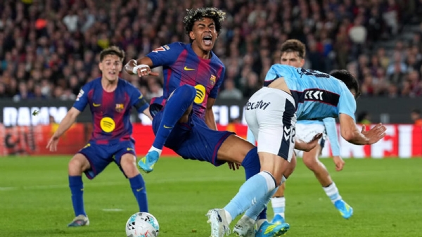 লা লিগায় গুরুত্বপূর্ণ জয় পেল বার্সিলোনা