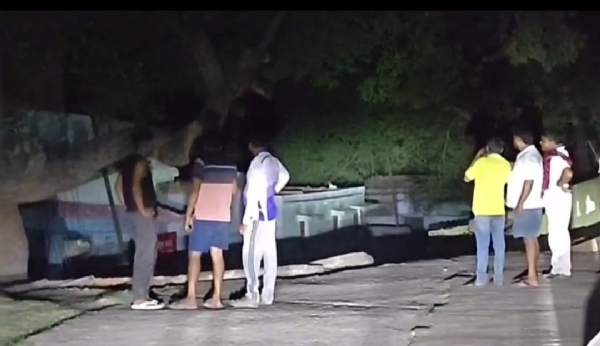 ধানবাদে ভয়াবহ ভূমিধস, টান্ডাবাড়ি বস্তিতে ১০টি বাড়ি ধসে মাটির তলায়, আহত ৪