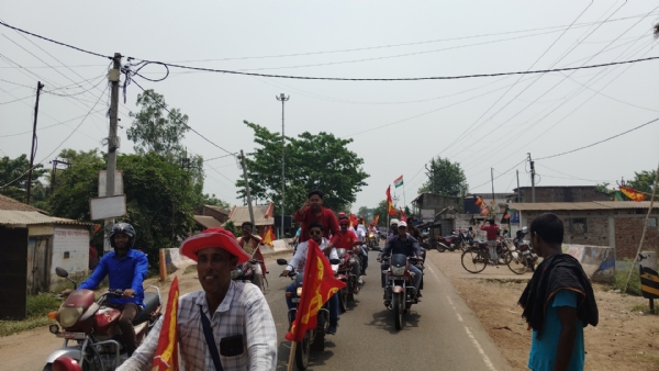 গোঘাট এ বামেদের বাইক মিছিল