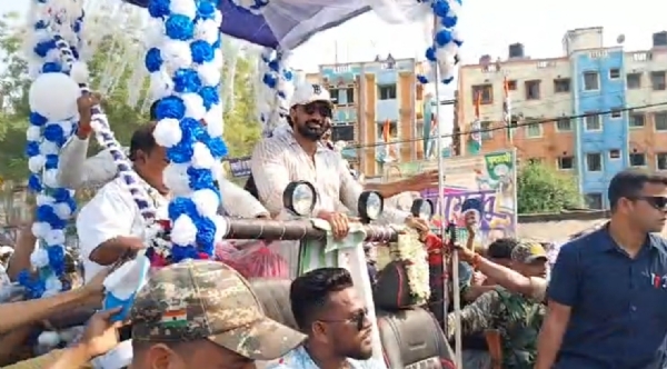 তারকেশ্বরে দেবে র রোড শো