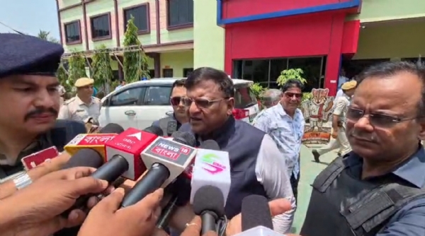 আরামবাগে নির্বাচন কমিশনের আধিকারিক