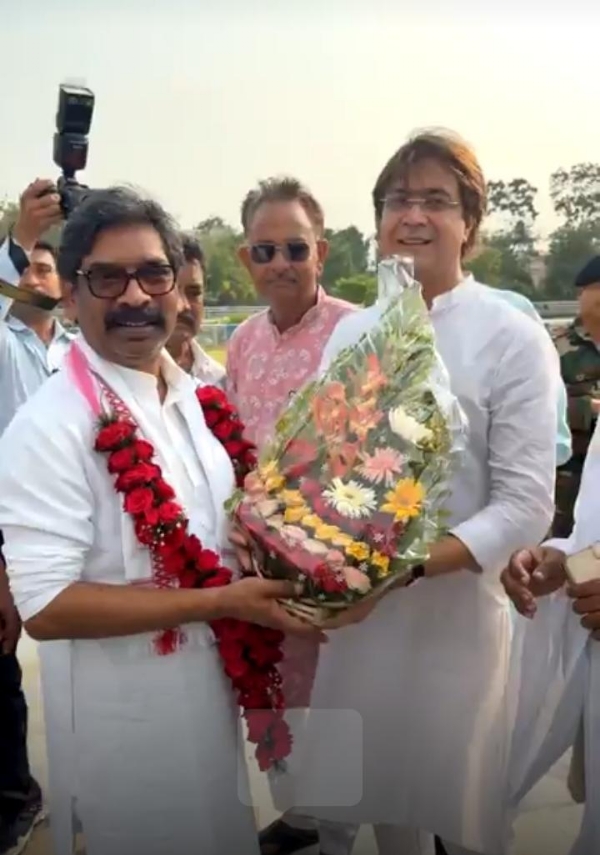 হাওড়ার শিবপুরে তৃণমূল কংগ্রেস প্রার্থী ড. রানা চ্যাটার্জী