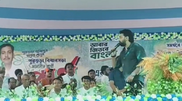 পুরশুরাই তৃণমূলের ভোট প্রচারে দেব