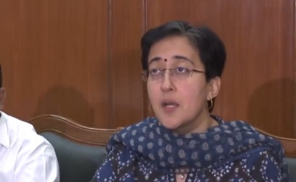 দিল্লি সরকারকে তোপ অতিশীর