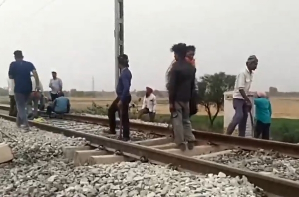 পাটিয়ালায় রেললাইনে বিস্ফোরণ ঘটানোর চেষ্টা, তদন্তে পুলিশ