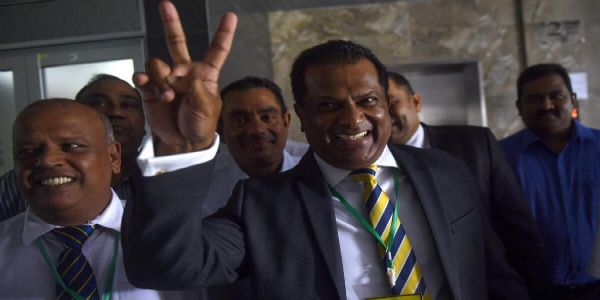 শ্রীলঙ্কা ক্রিকেট সভাপতি শামি সিলভা পদত্যাগ করেছেন