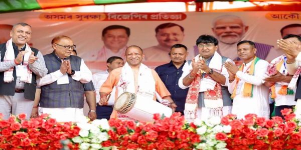 অনুপ্রবেশ ও দাঙ্গা ঘটাত কংগ্রেস, বিজেপি তাদের চিহ্নিত করে ঠিকানায় পাঠায় : যোগী