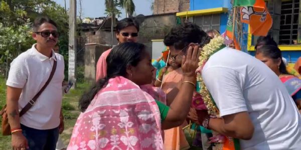 ডানকুনির নির্বাচনী ময়দানে জোরকদমে জনসংযোগ সারলেন বিজেপি প্রার্থী দেবাশিস মুখোপাধ্যায়