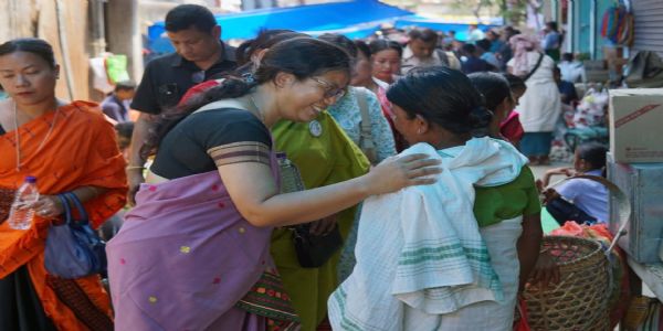প্রচারে জোর হাফলঙের কংগ্রেস প্রার্থী নন্দিতা গার্লোসার