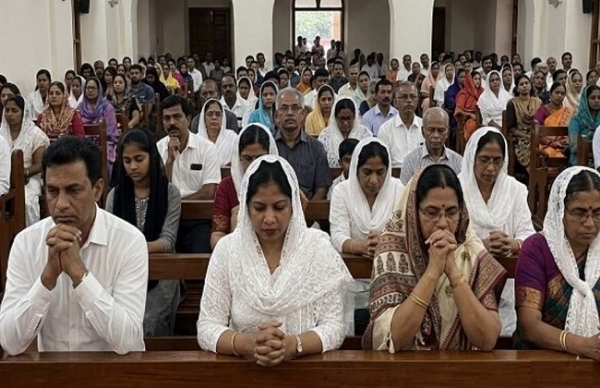 জামশেদপুরে গুড ফ্রাইডে পালন, শ্রদ্ধা ও ভক্তিতে ভিড়