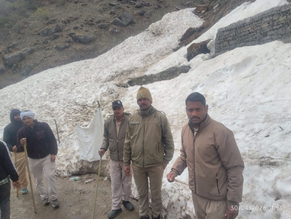 বৃষ্টির মধ্যেও কেদারনাথ যাত্রা অব্যাহত, সতর্ক প্রশাসন