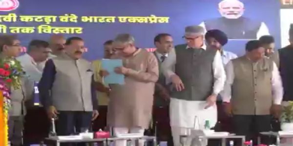 শ্রীনগর-কাটরা বন্দে ভারত এক্সপ্রেসের সম্প্রসারিত পরিষেবার সূচনা, নিয়মিত যাত্রা ২ মে থেকে