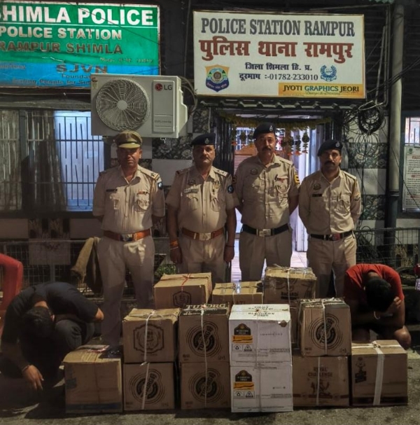 শিমলায় ২১৮ বোতল মদ সহ গ্রেফতার দুই যুবক