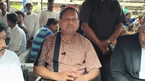 সাংবাদিক বৈঠক