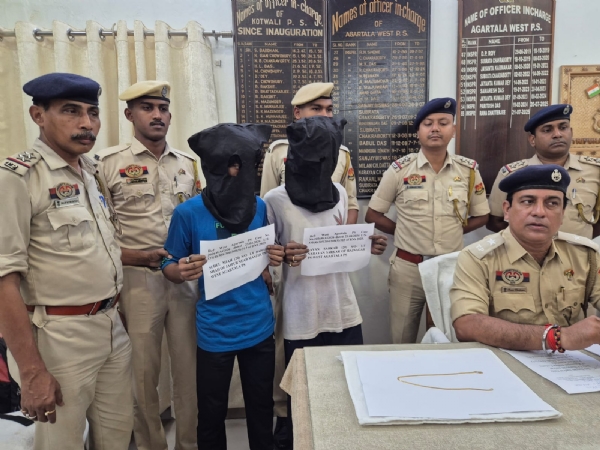 চুরির মামলায় গ্রেফতার দুই