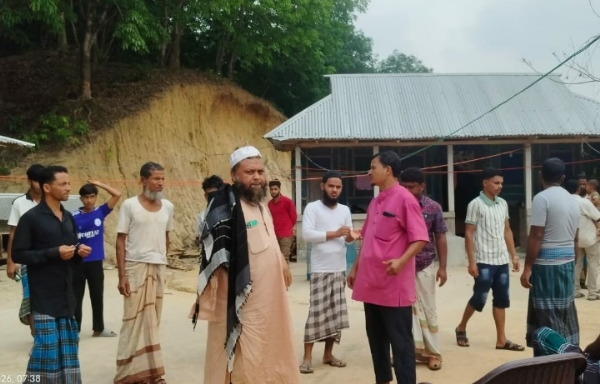 ডাকাতির তদন্তে পুলিশ