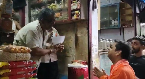 নবদ্বীপে অলি-গলিতে বিজেপির প্রার্থী প্রচারে