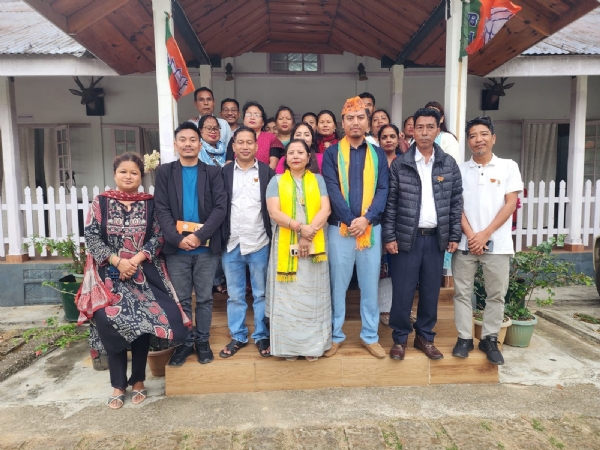 বিজেপিতে যোগদান ডিমা হাসাও জেলা কংগ্রেসের উপ-সভাপতি বাপুজিৎ লাংথাসার