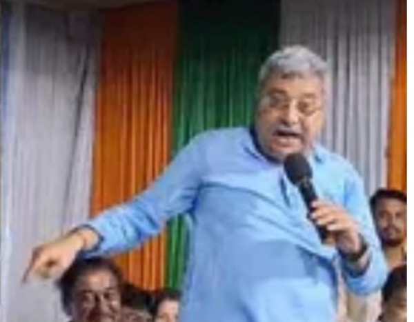 আপনার দাদাগিরি খতম করে দেব অমিত শাহ ,৪মে আপনাকে সবুজ আবির মাখাবো---- কল্যান বন্দোপাধ্যায়