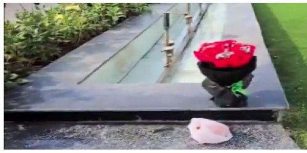 (লিড) দিল্লি বিধানসভার ব্যারিয়ার ভেঙে সজোরে প্রবেশ করল গাড়ি, পুলিশের জালে তিন অভিযুক্ত