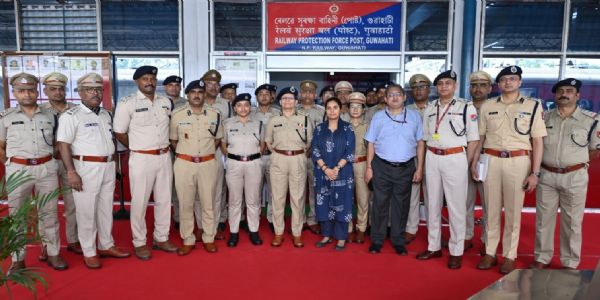 এনএফ রেলের নিরাপত্তা, সমন্বয় ও পরিকাঠামো ব্যবস্থা পরিদর্শন আরপিএফ-এর ডিজি সোনালী মিশ্ৰের