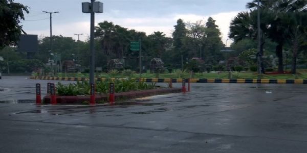 দিল্লি-এনসিআর অঞ্চলে স্বস্তির বৃষ্টি, মনোরম হয়ে উঠল আবহাওয়া