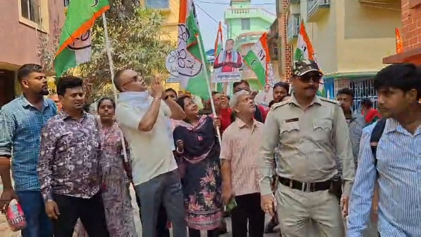 নারুগোপাল টিএমসি প্রার্থী নারুগোপাল টিএমসি প্রার্থী
