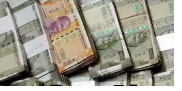 পশ্চিমবঙ্গে ৩২৭ কোটি টাকারও বেশি মূল্যের অবৈধ সামগ্রী বাজেয়াপ্ত