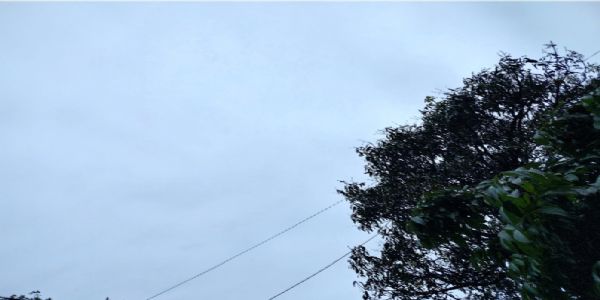 উত্তরাখণ্ডে টানা বর্ষণ ও তুষারপাত, কমলো পারদ