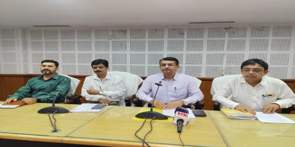 মনু নদীর সেতু ভাঙার দাবি খারিজ, প্রকৃত চিত্র তুলে ধরলেন পূর্ত সচিব