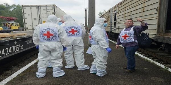 যুদ্ধের মাঝেই মানবিক পদক্ষেপ, নিহত সেনাদের দেহ ফেরত দুই দেশের