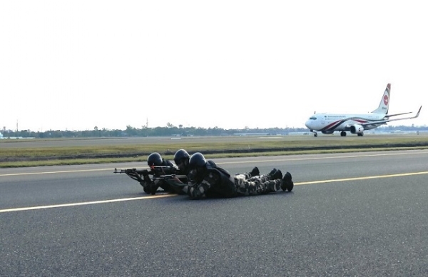 দিল্লি বিমানবন্দরে সিআইএসএফ-এর অ্যান্টি-হাইজ্যাকিং মহড়া, নিরাপত্তা প্রস্তুতি যাচাই