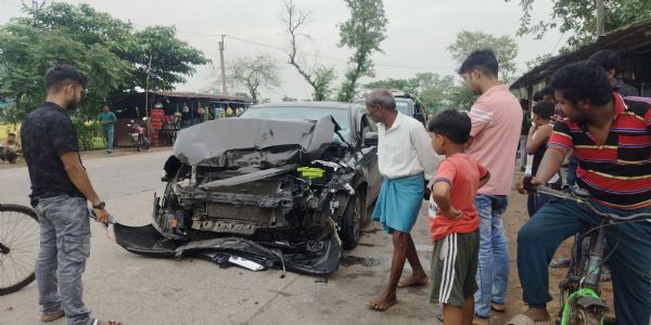 ভয়াবহ দুর্ঘটনা রঘুবাটিতে, গুরুতর আহত এক