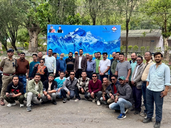 ধারচুলা থেকে আদি কৈলাস যাত্রার সূচনা, প্রথম দল রওনা
