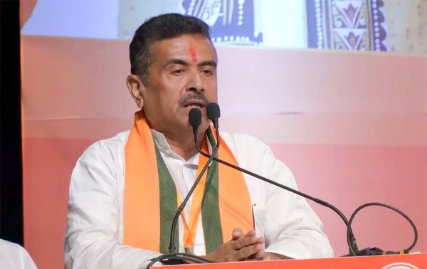 আইনশৃঙ্খলা-সহ বিভিন্ন বিষয়ে সোমবার বৈঠকে মুখ্যমন্ত্রী শুভেন্দু