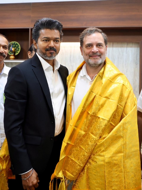 তামিলনাড়ুর মুখ্যমন্ত্রী বিজয়কে শুভেচ্ছা রাহুল গান্ধীর